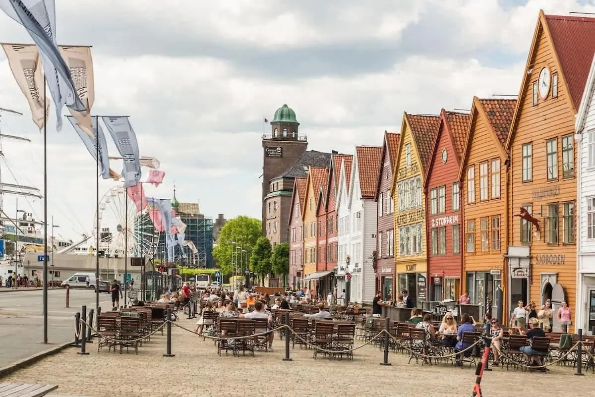 Dinbnb Apartments L The 1880 Authentic Bergen Dream I 500M To Bryggen 0*,