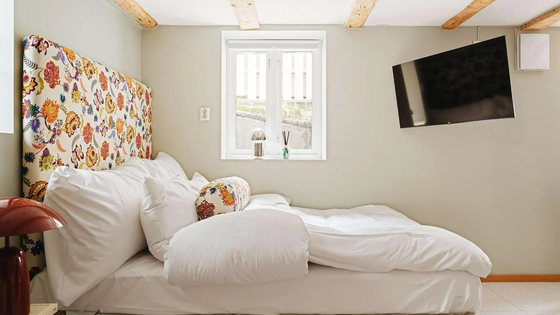 Dinbnb Apartments L The 1880 Authentic Bergen Dream I 500M To Bryggen 0*,  Норвегия