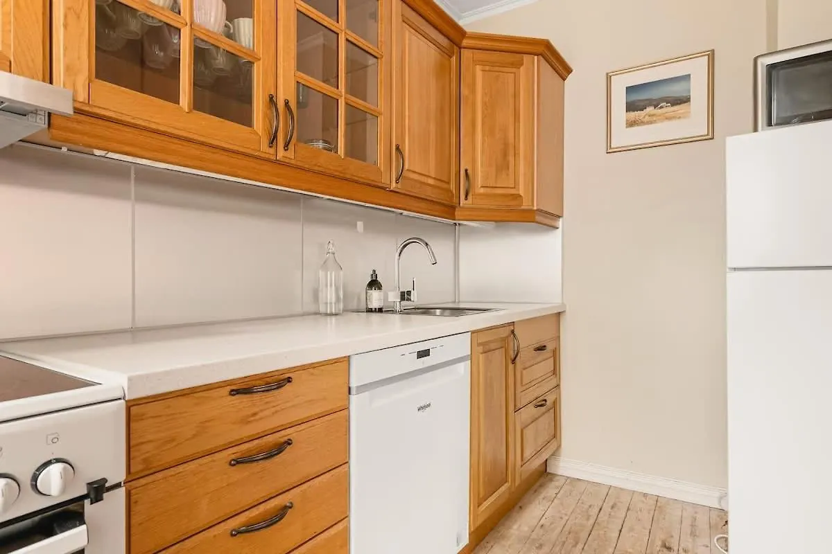 Dinbnb Apartments L The 1880 Authentic Bergen Dream I 500M To Bryggen Норвегия