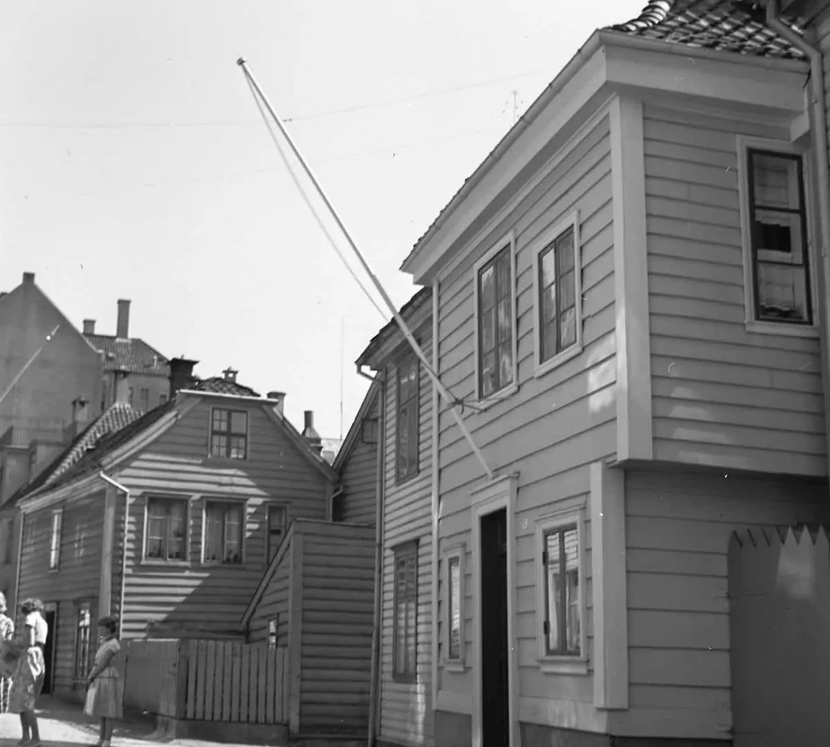 Dinbnb Apartments L The 1880 Authentic Bergen Dream I 500M To Bryggen 0*,