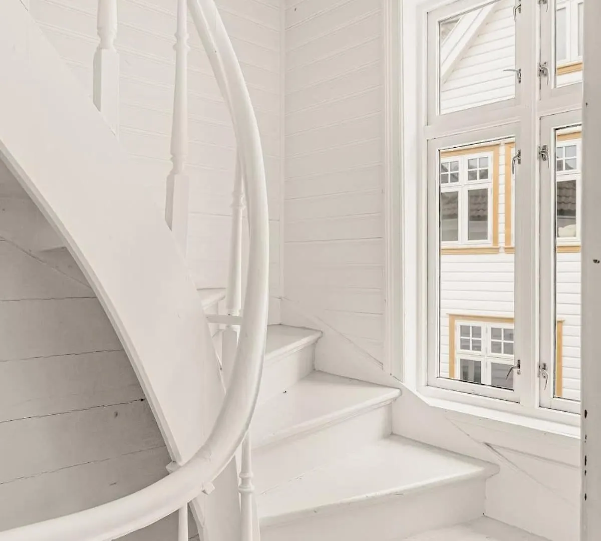 Dinbnb Apartments L The 1880 Authentic Bergen Dream I 500M To Bryggen Норвегия