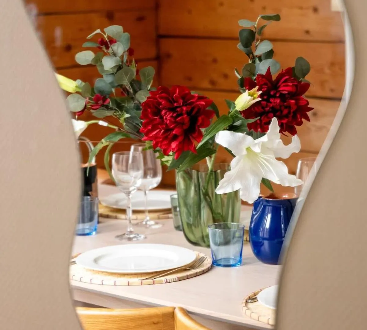 Dinbnb Apartments L The 1880 Authentic Bergen Dream I 500M To Bryggen 0*,  Норвегия